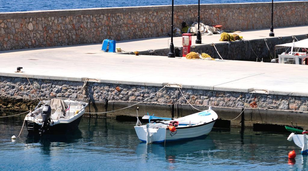 Pharos Ξενοδοχείο με διαμερίσματα 2*